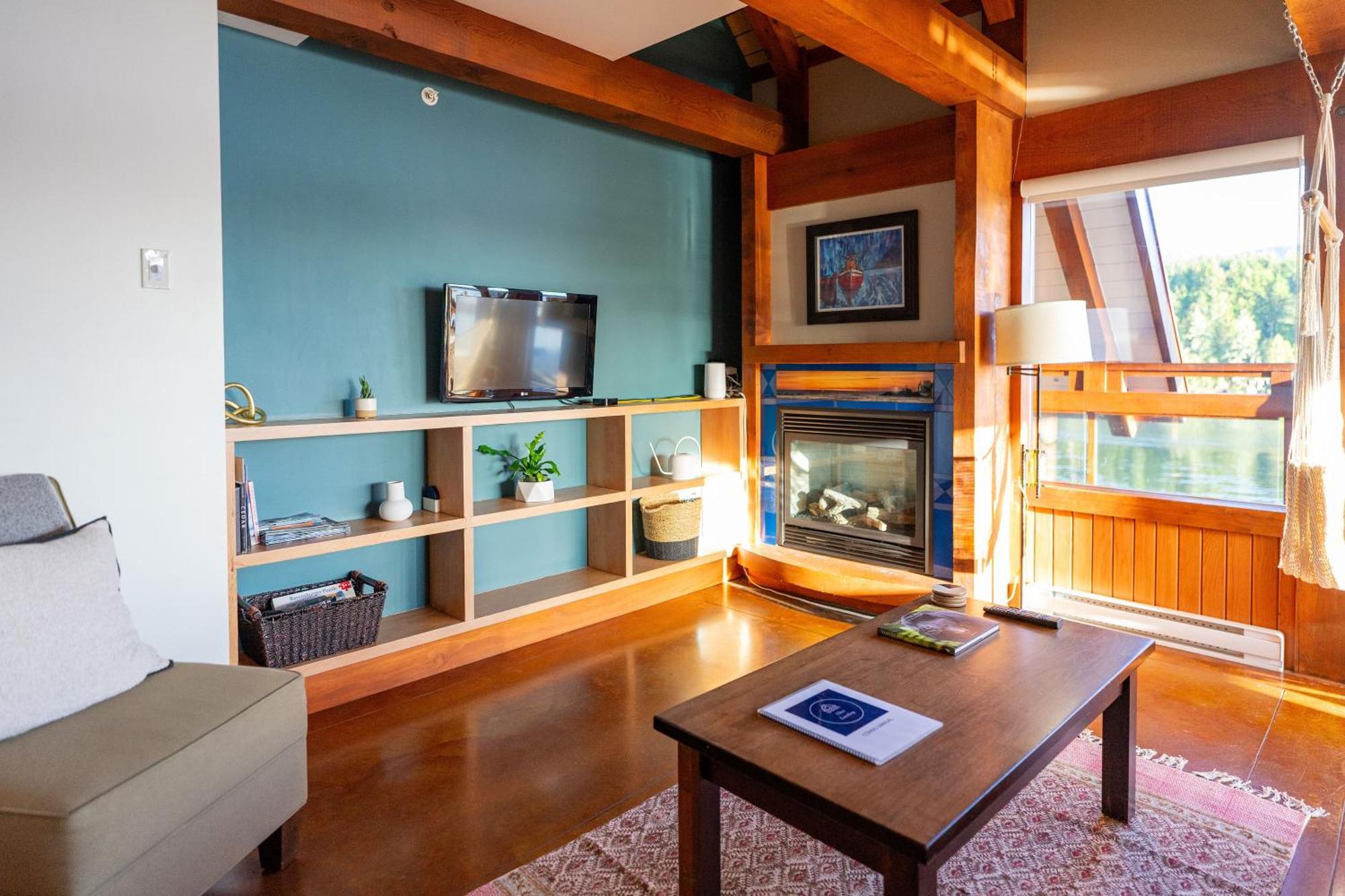 Waterfront Condo In Ucluelet Ngoại thất bức ảnh